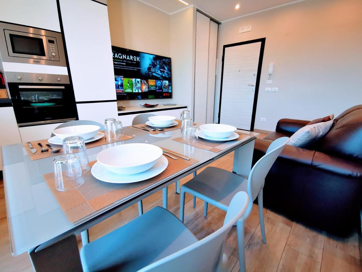 Attico Belvedere Centralissimo Vista Mare Apartment Термоли Екстериор снимка