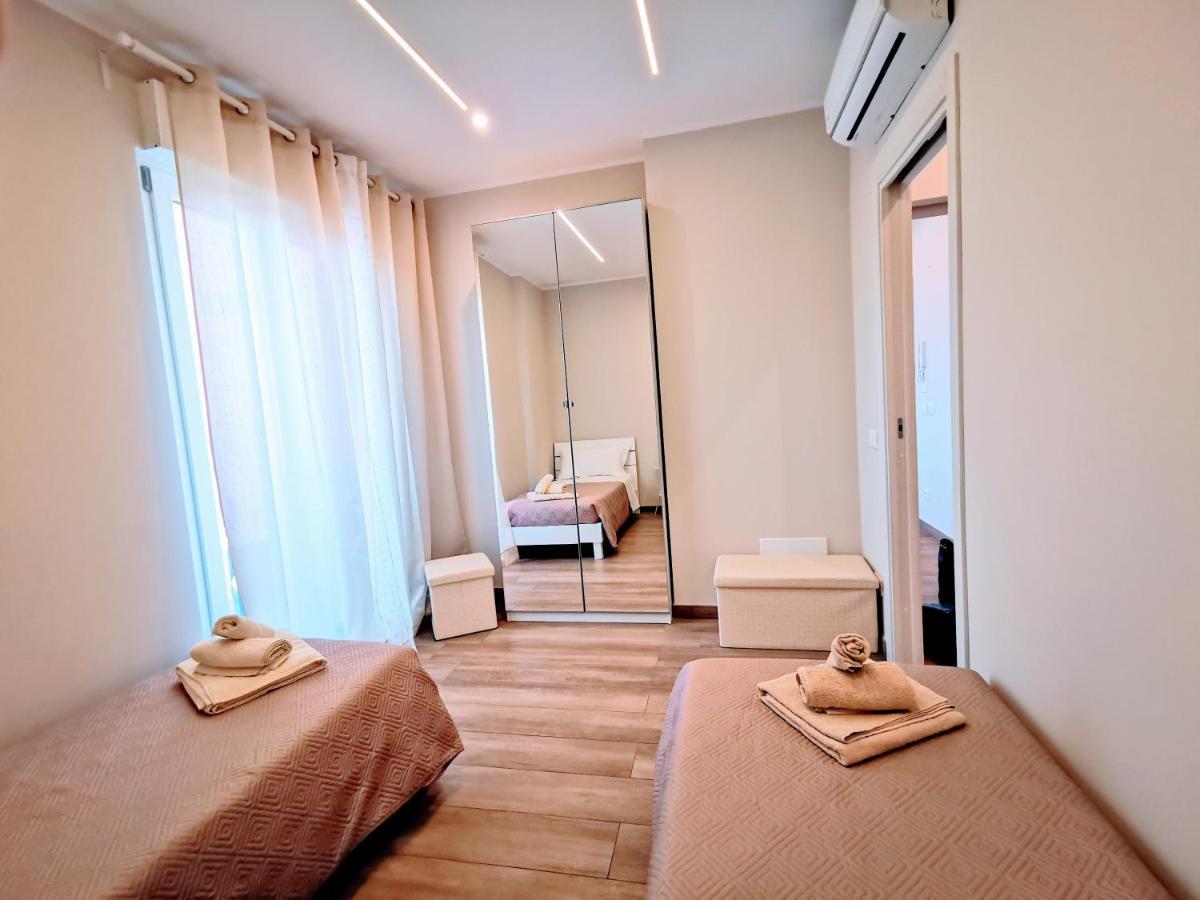 Attico Belvedere Centralissimo Vista Mare Apartment Термоли Екстериор снимка