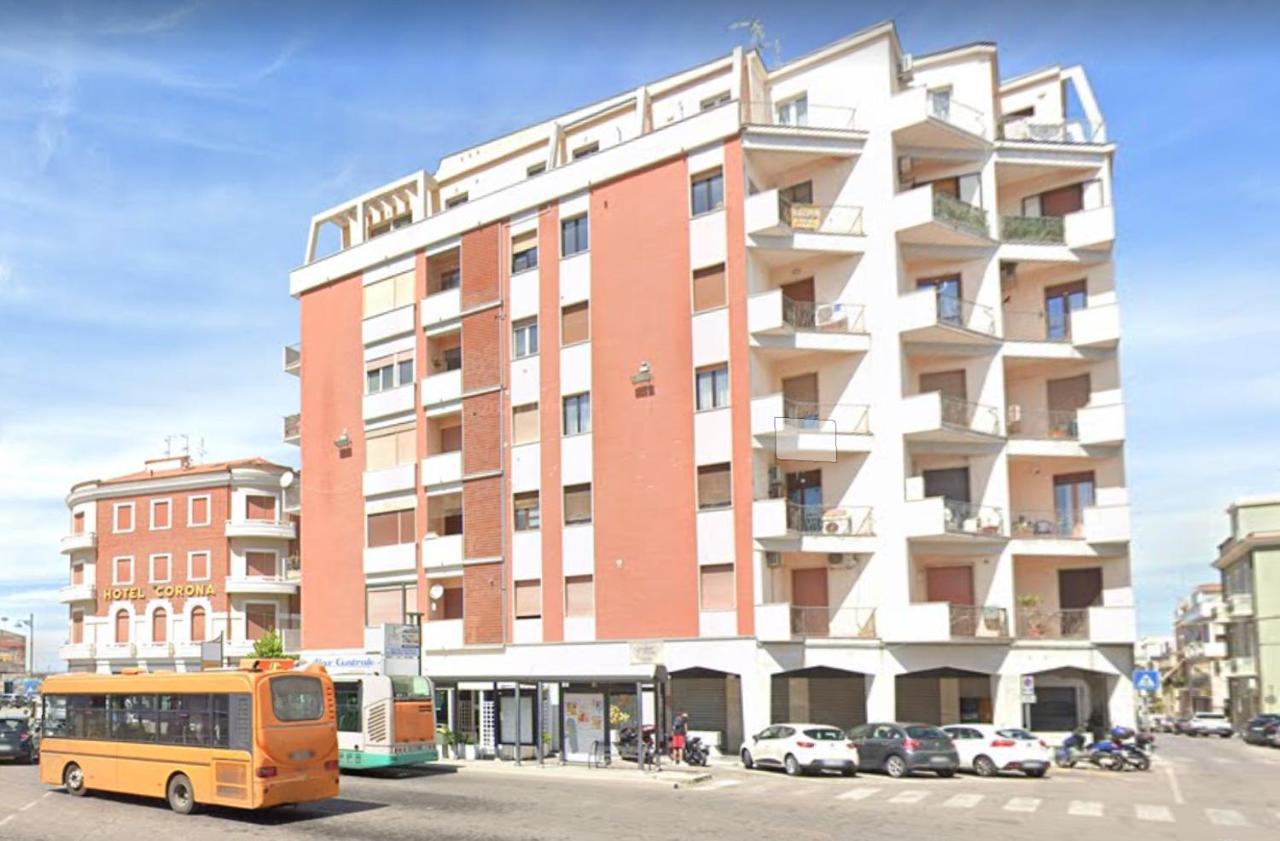 Attico Belvedere Centralissimo Vista Mare Apartment Термоли Екстериор снимка
